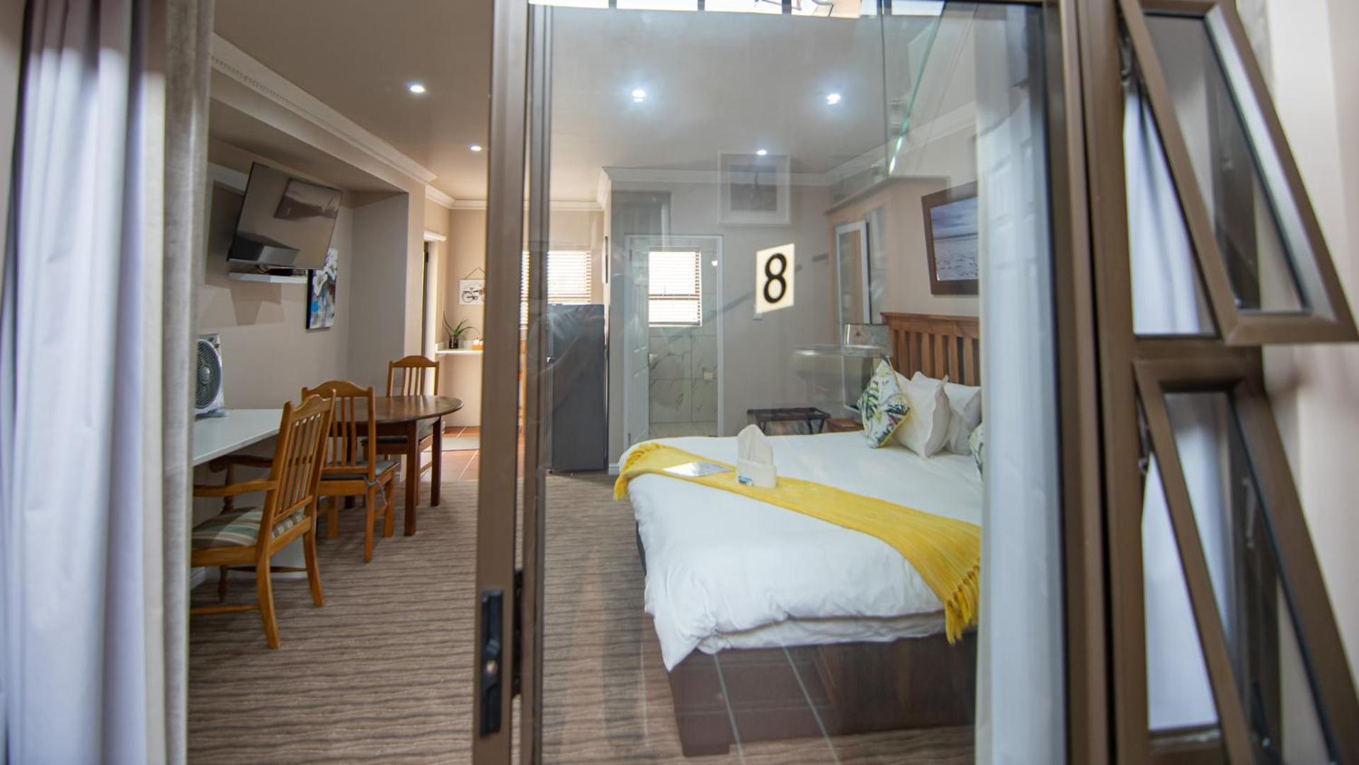 Guesthouse De Tijger Lodge Parow Esterno foto